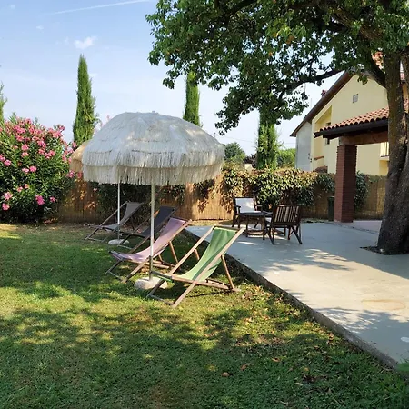 Il Rosmarino - Con Giardino * Cavour