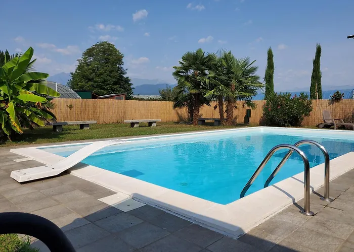 Il Rosmarino - Con Giardino Tatil Evi Cavour